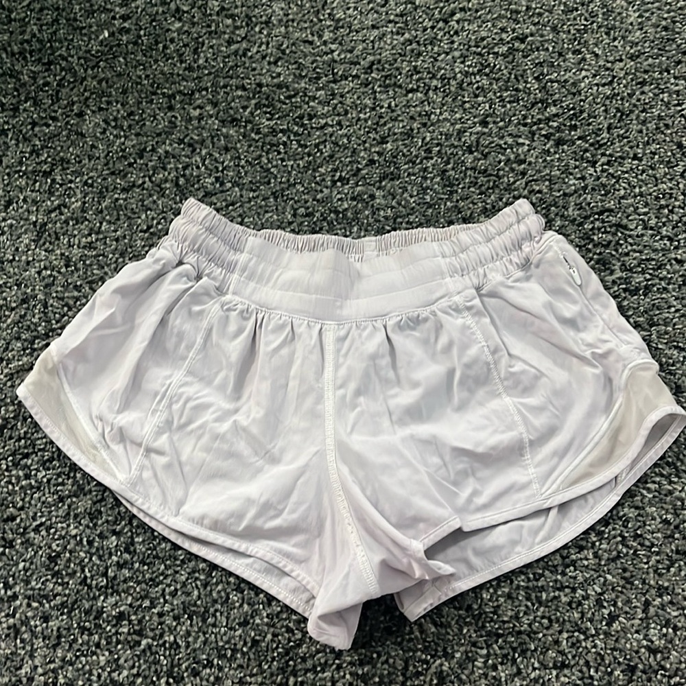 Lululemon hottie hot shorts, 2.5 inch